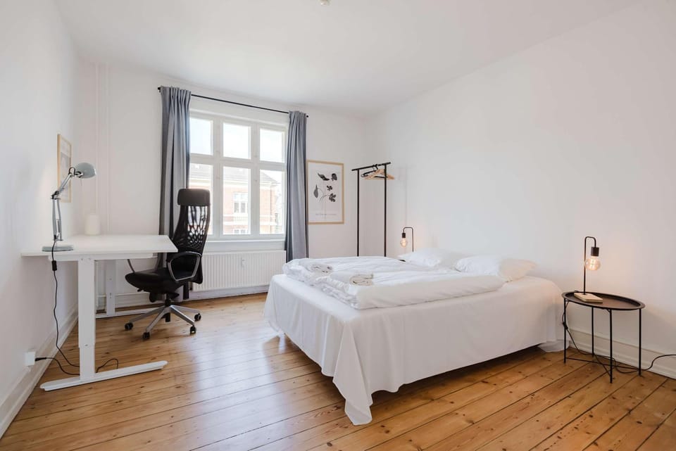 Stunning 6-Pax Valby Apartment in Copenhagen