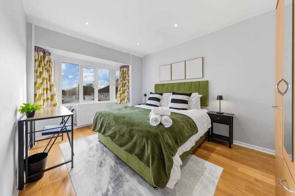 Bed, Photo of the whole room, Bedroom, heating, heating, internet, internet, towels