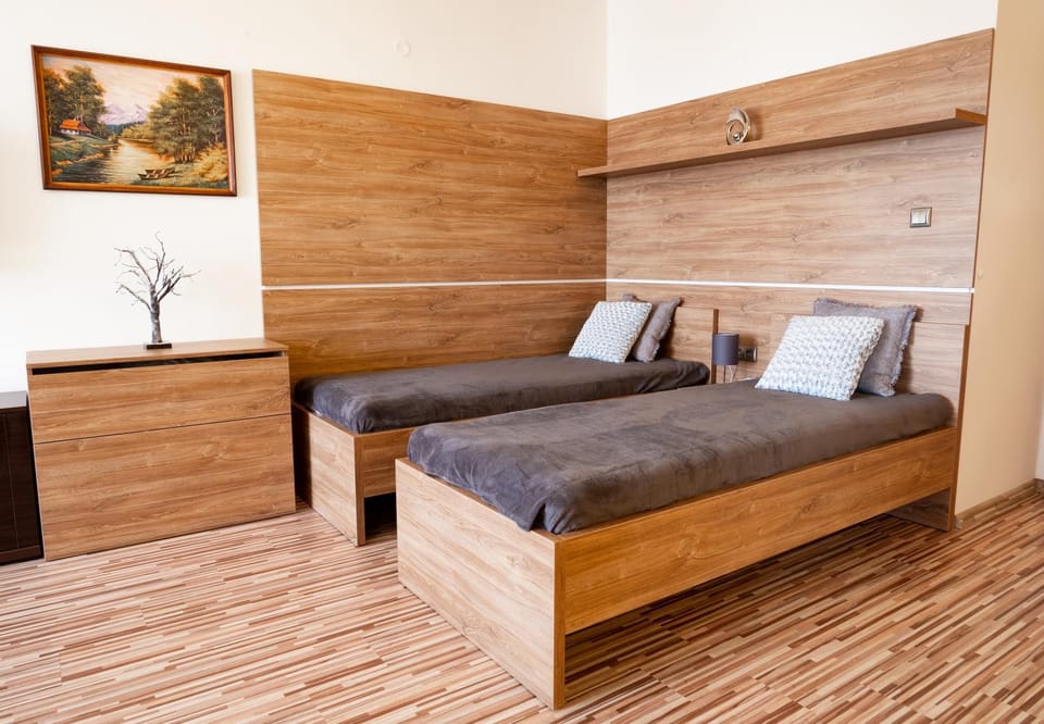 Living room, Bedroom