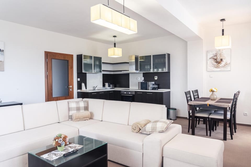 Living room, kitchen