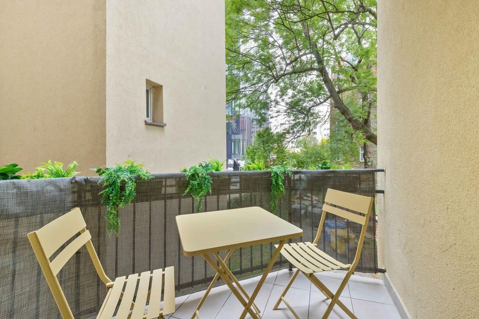 Day, Balcony/Terrace