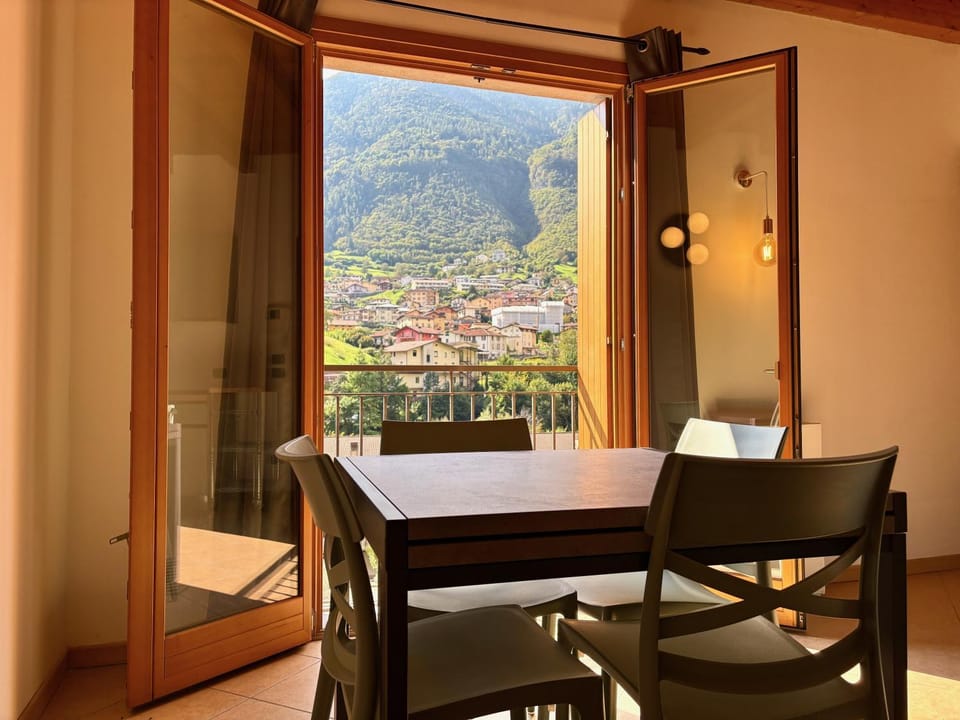 View (from property/room), Dining area