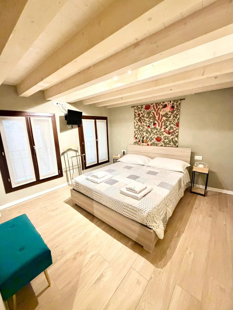 Bed, Bedroom