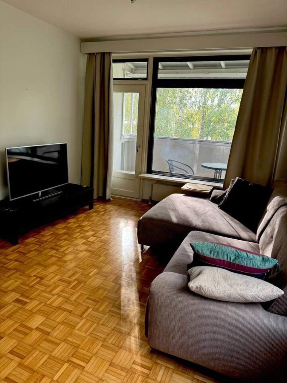 HHH PIKKUCASA Beautiful Helsinki apartment close to Lauttasaari metro Apartment in Helsinki