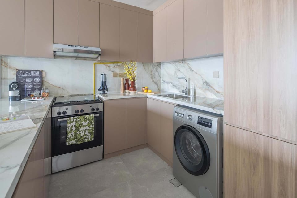 Kitchen or kitchenette, washing machine