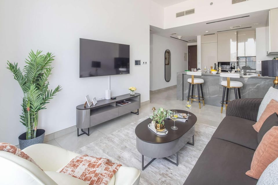 TV and multimedia, Kitchen or kitchenette, Living room, Dining area
