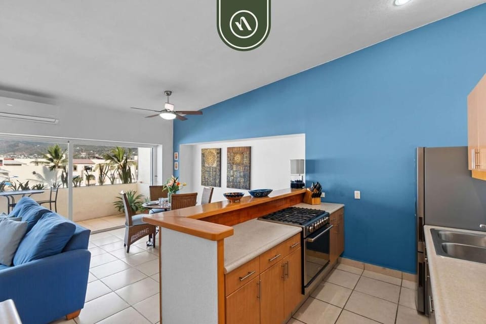 Kitchen or kitchenette, kitchen