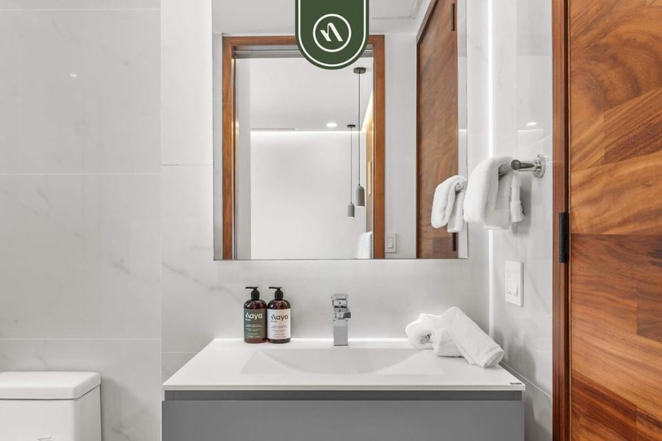Bathroom, Bath