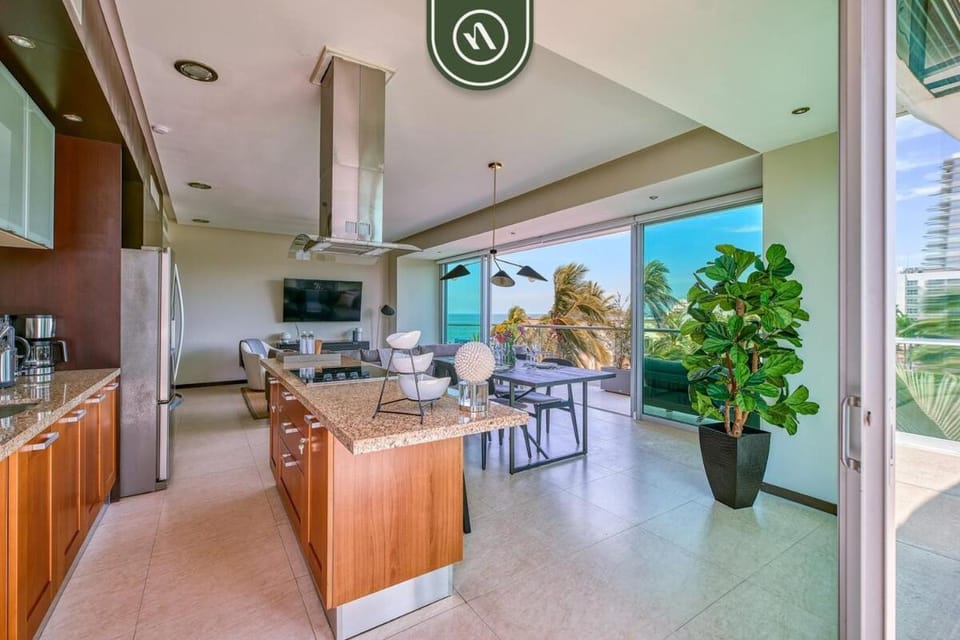 Kitchen or kitchenette, kitchen