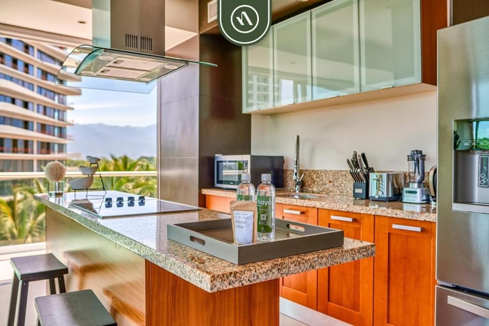 Kitchen or kitchenette, kitchen