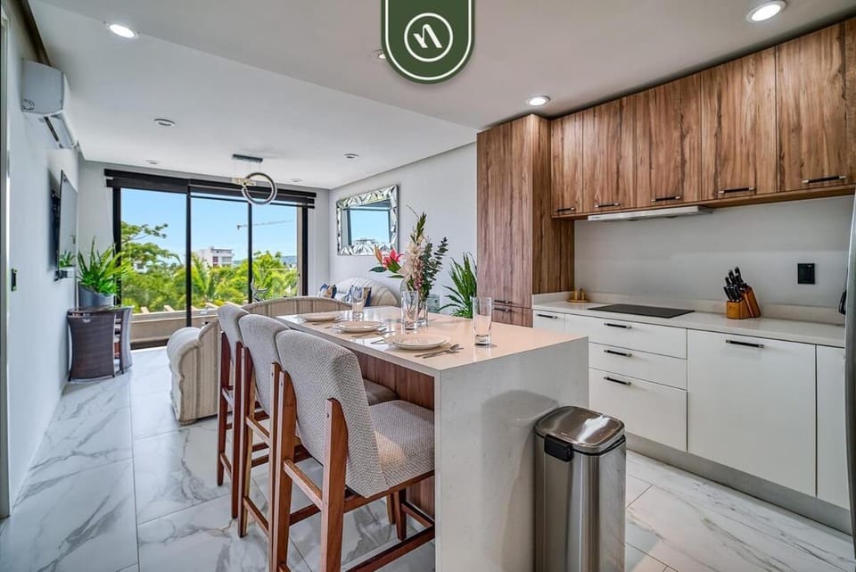 Kitchen or kitchenette, kitchen