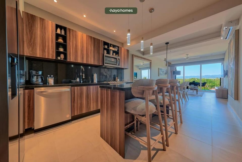 Kitchen or kitchenette, kitchen