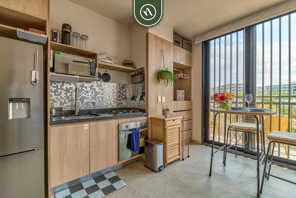 Kitchen or kitchenette, kitchen
