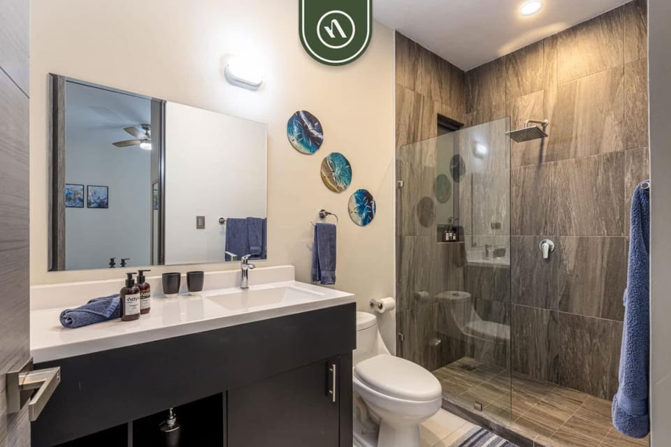 Bathroom, Bath