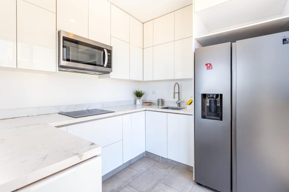 Kitchen or kitchenette, kitchen