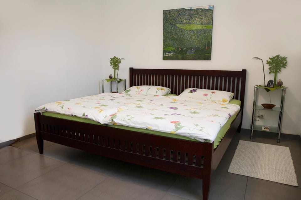 Living room, Bedroom