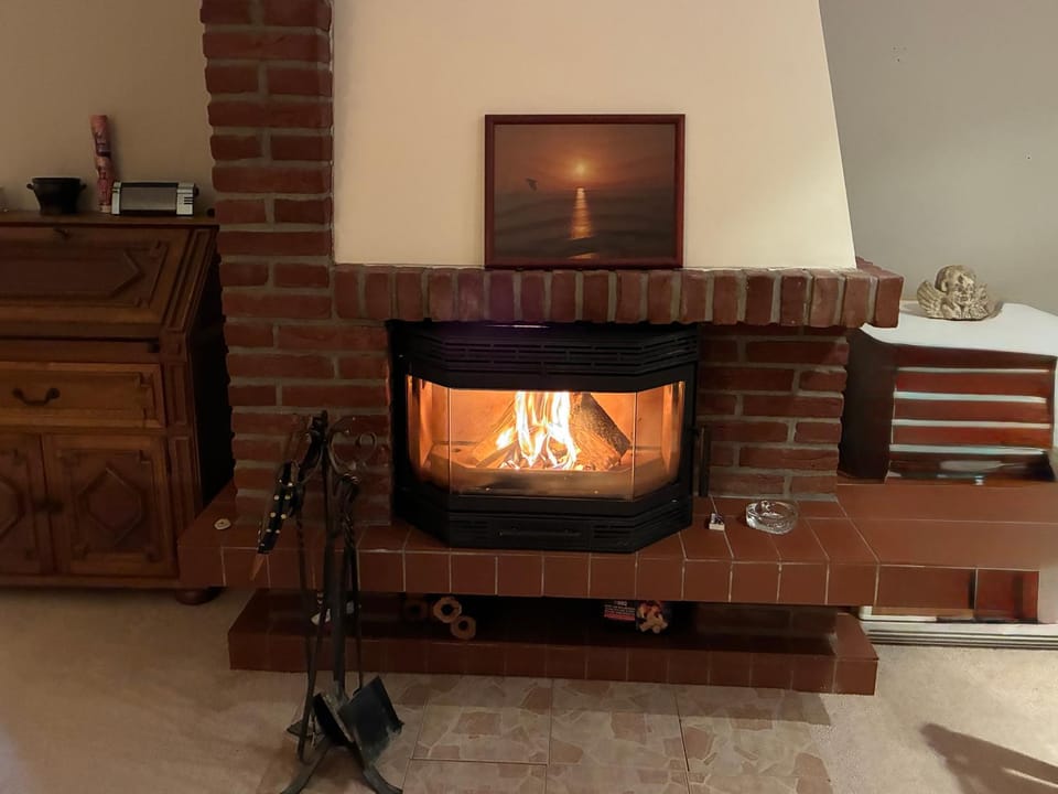 fireplace, fireplace