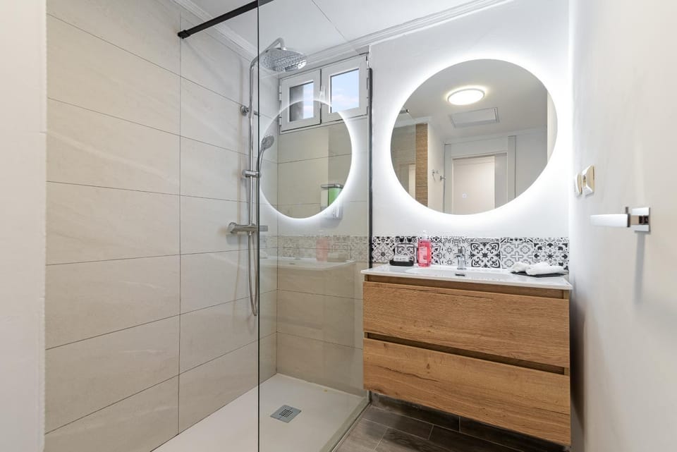 Home2Book City & Beach Studio Las Palmas Apartment in Las Palmas de Gran Canaria