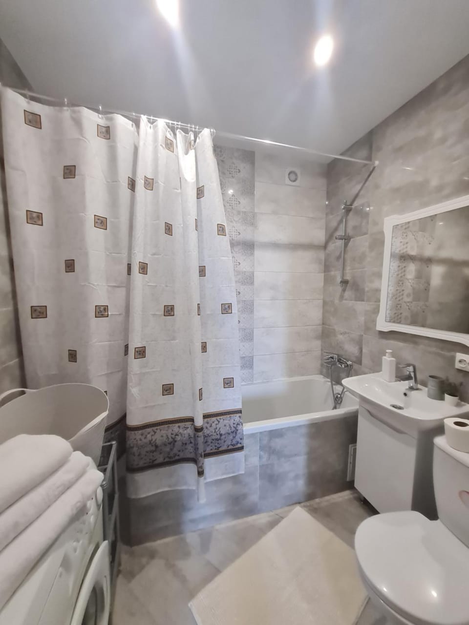 Апартаменти в центрі з кондиціонером Apartment in Ukraine