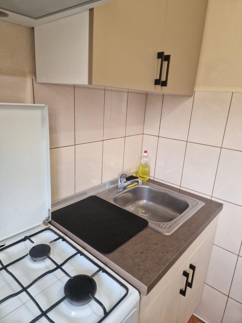 Apartament on Veteraniv, 19 StayRent Lutsk Apartment in Ukraine
