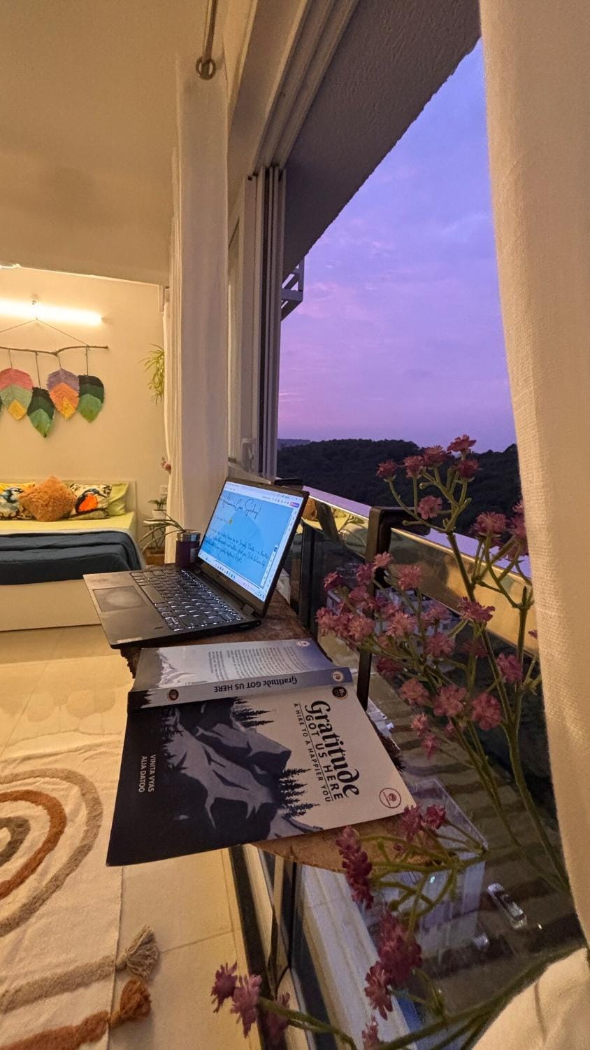 Casa Symphony- Hill View Spacious Studio in Baner-Pashan Apartment in Pune