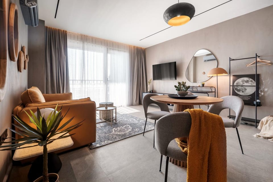 Communal lounge/ TV room, TV and multimedia, Living room, Seating area