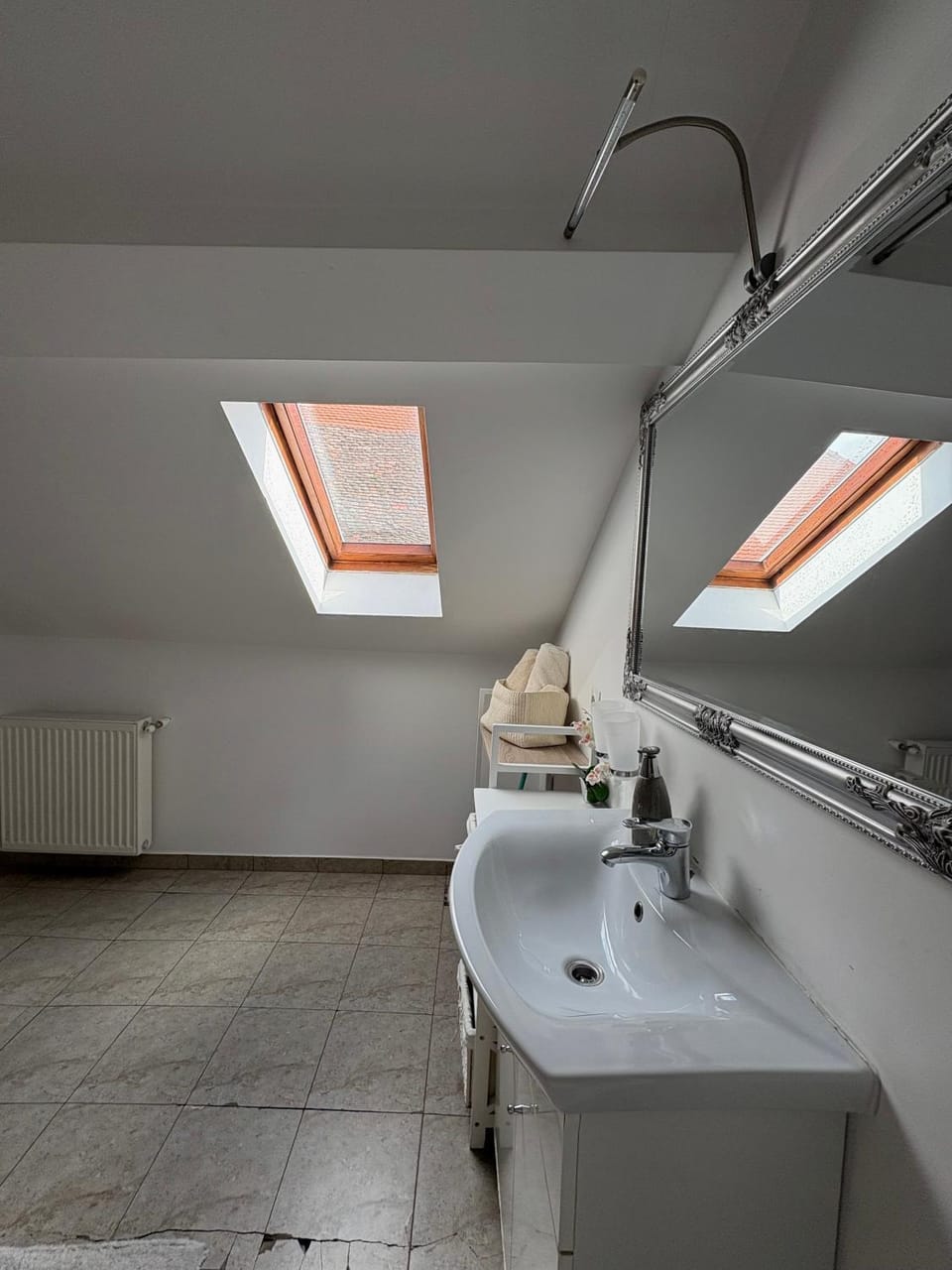 Insieme Apartment - Big Square Apartment in Sibiu