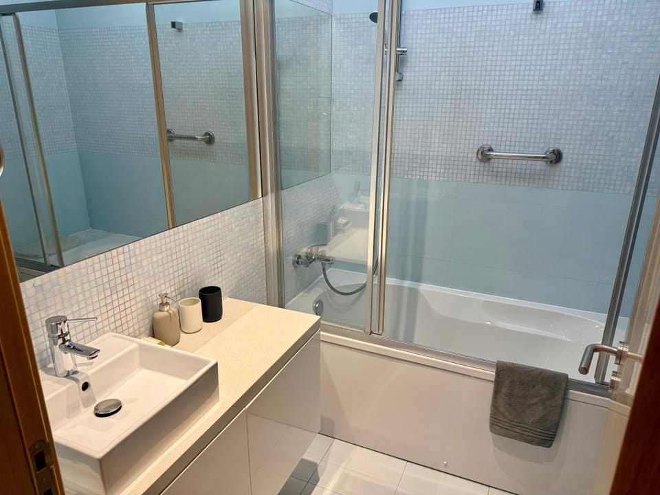 Toilet, Bathroom, Bath