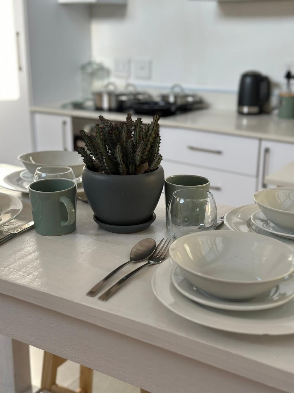 Coffee/tea facilities, Kitchen or kitchenette, Dining area