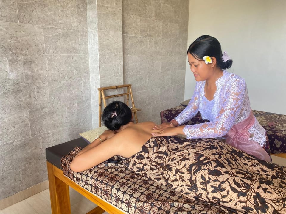 Massage, Spa and wellness centre/facilities