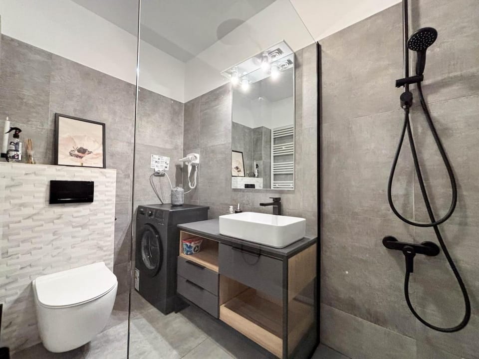 Mera Escape Private Parking and Terrace Apartment in Cluj-Napoca