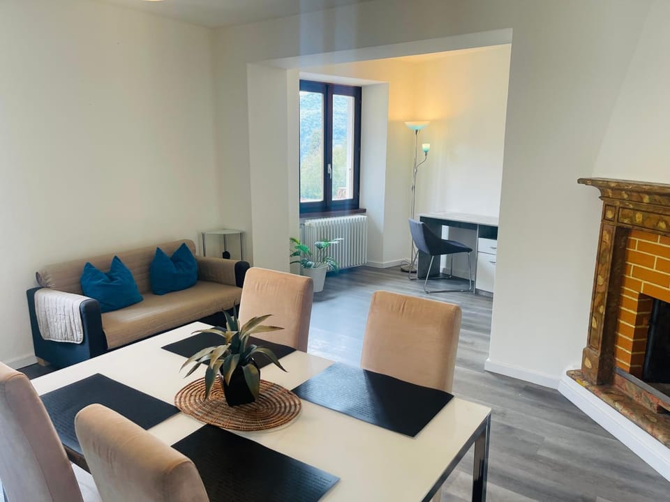 Vacallo Panorama Apartment by RentuGoo Travel Apartment in Canton of Ticino
