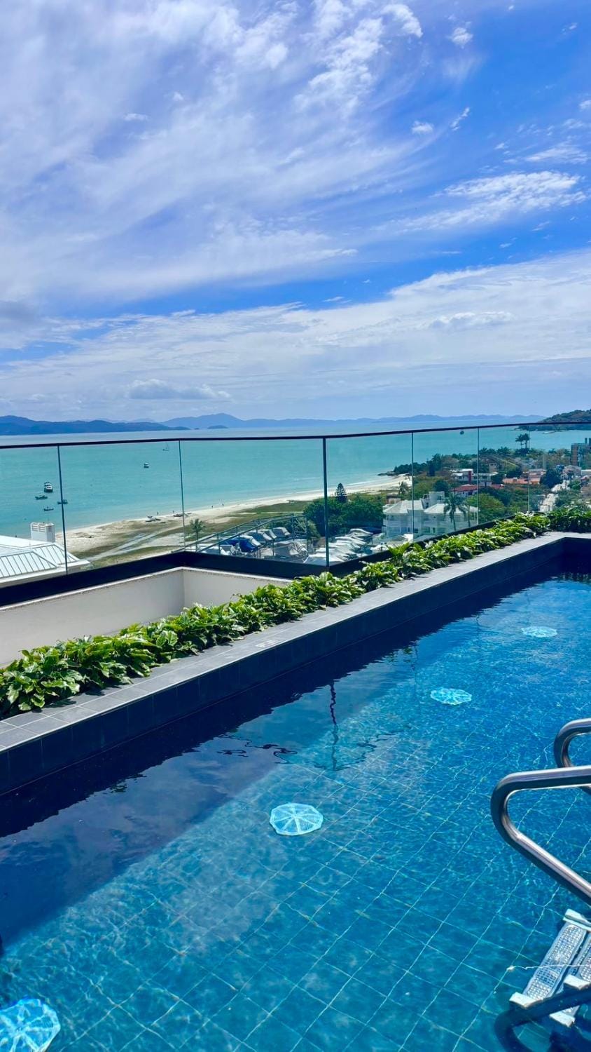 Sea view, Swimming pool