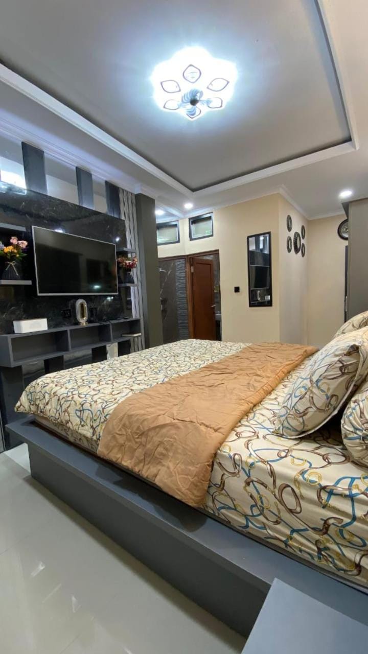 Villa umaya 3 Bedroom Privat Pool Villa in Cisarua