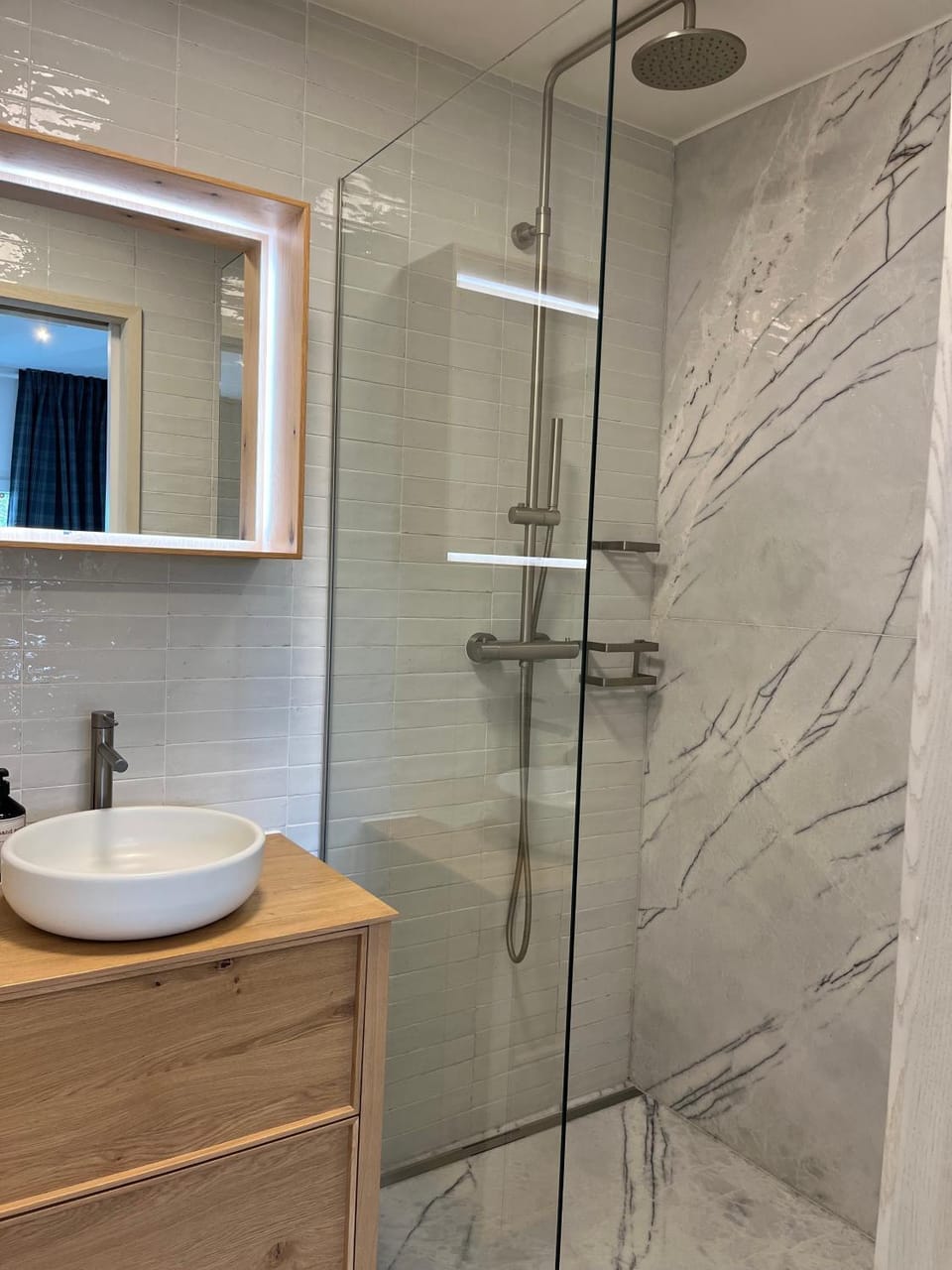 Shower, Bathroom