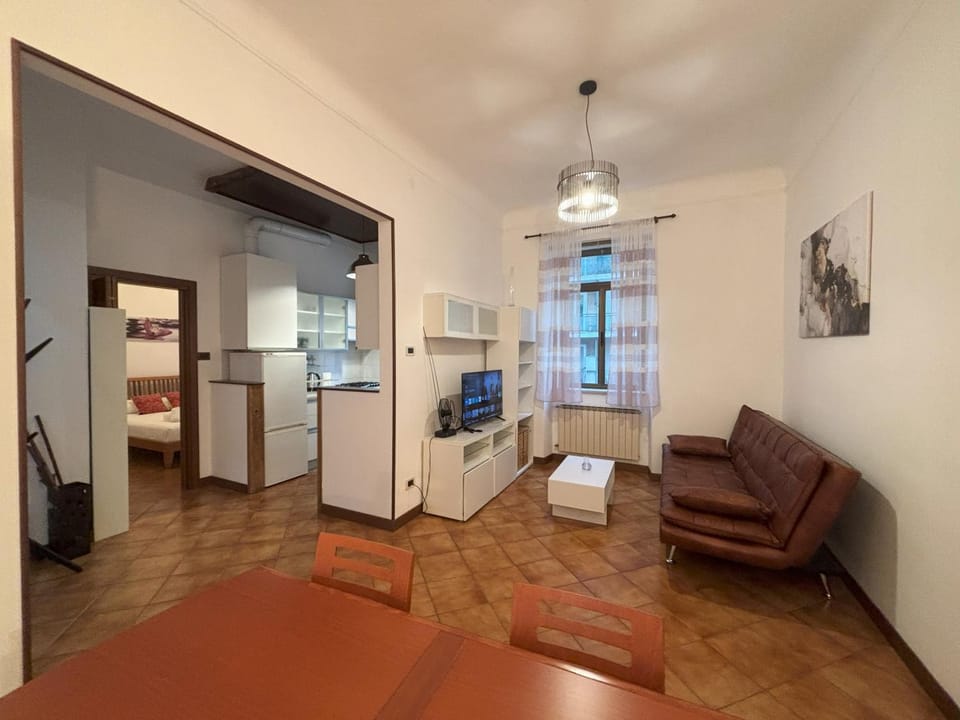 TV and multimedia, Living room, Dining area