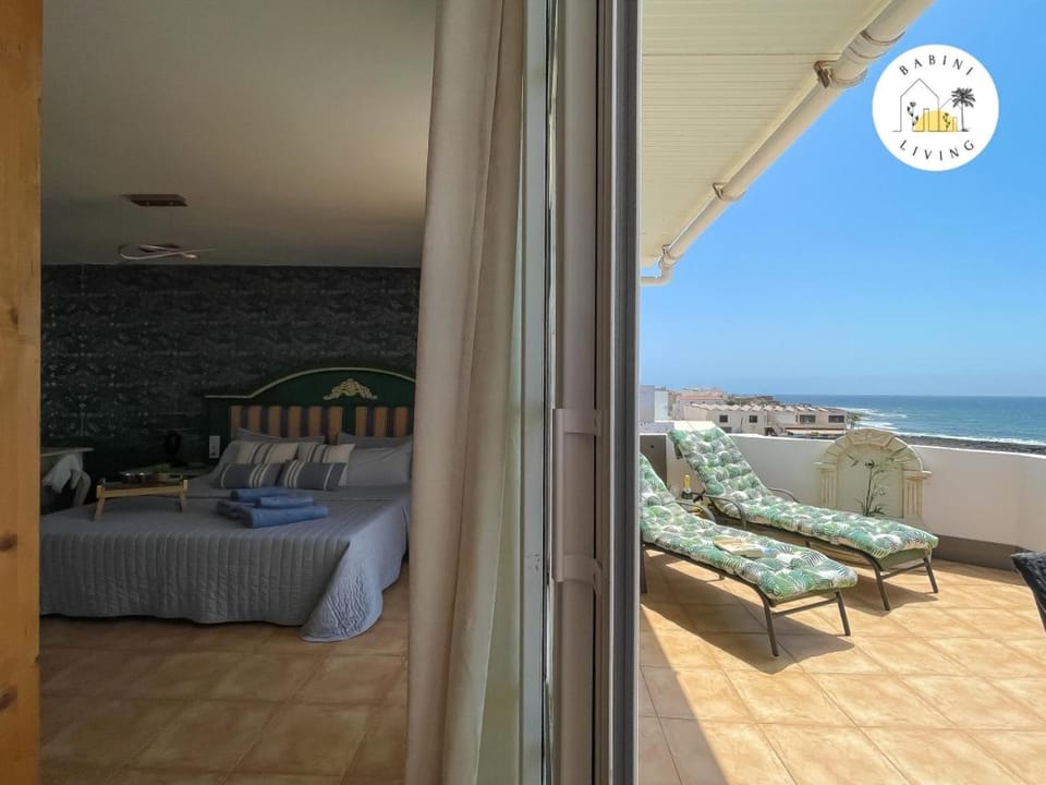 Atico del Sol by Babiniliving Apartment in Puerto del Rosario