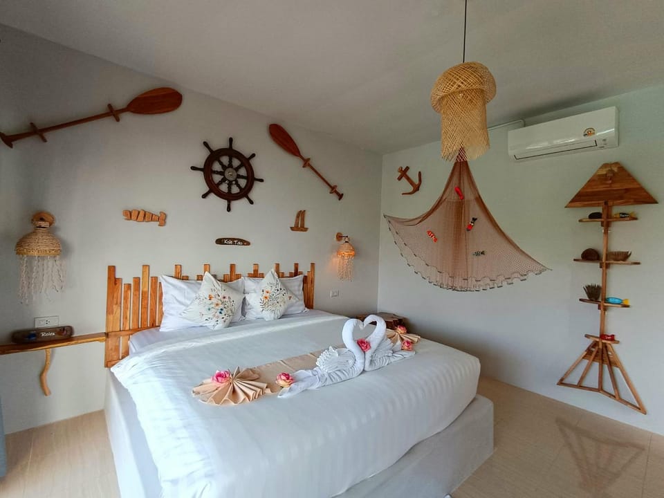 Marine House Koh Tao Bed and Breakfast in Ko Tao