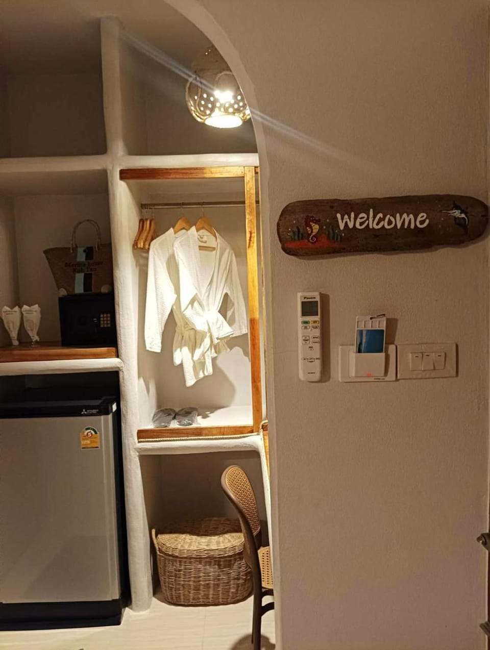 Marine House Koh Tao Bed and Breakfast in Ko Tao