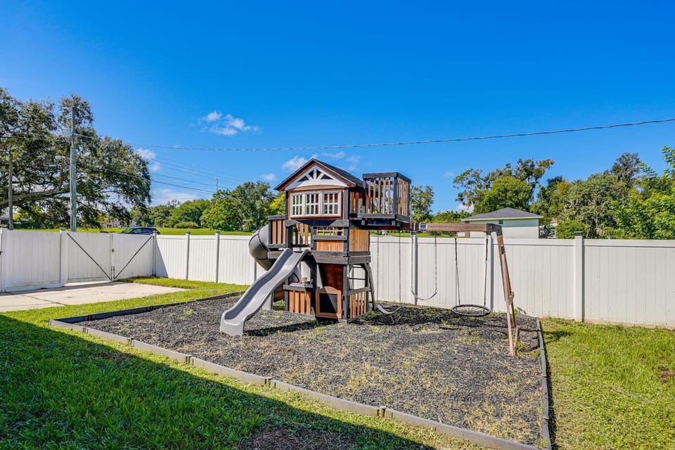 Pet-Friendly Lakeland Family Oasis w/ Game Room House in Lakeland