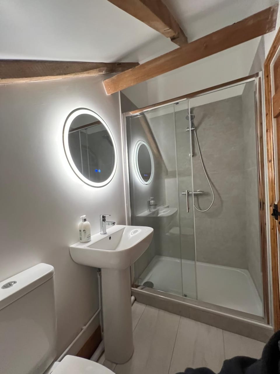 Luxury Barn with 3 ensuite Bedrooms Nr Southwold House in South Norfolk District