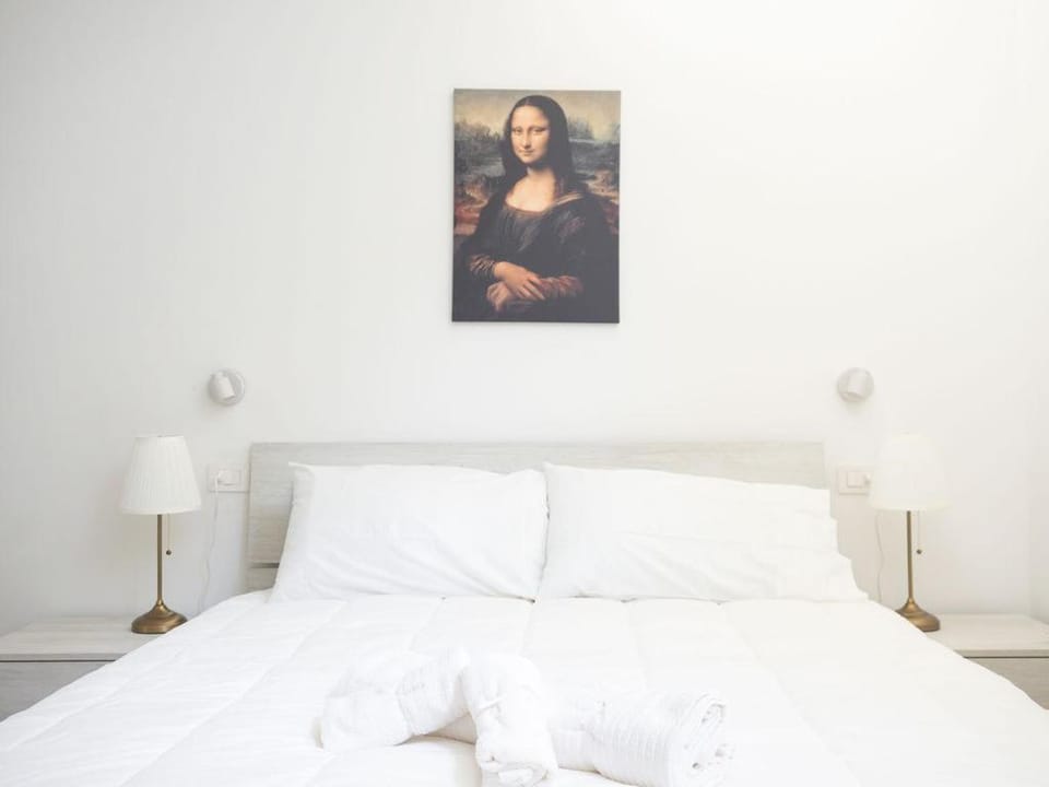 suite boutique viale assunta 90 Apartment in Lombardy
