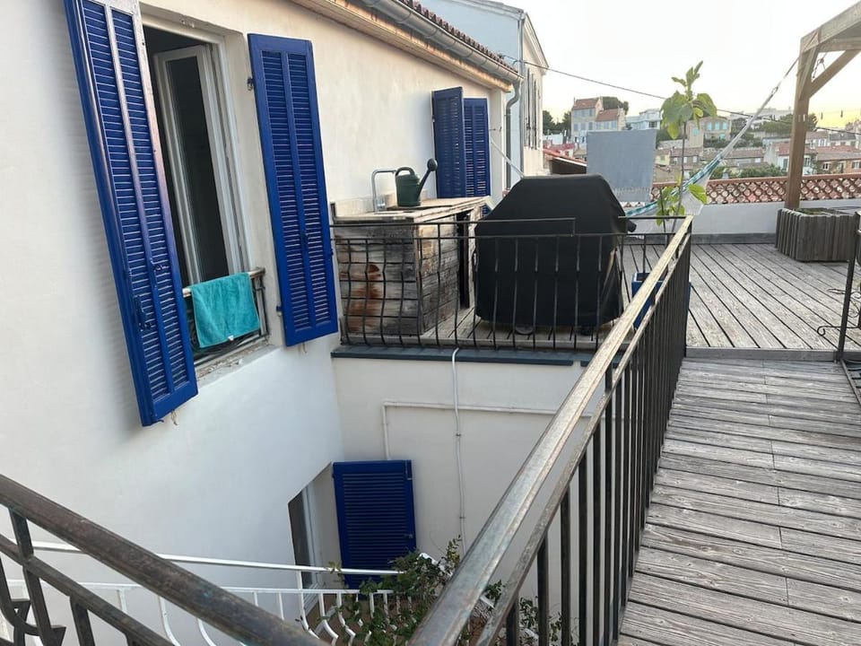 Studio avec terrasse proche notre dame de la garde Apartment in Marseille
