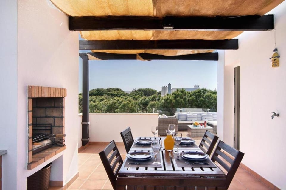 Balcony/Terrace, Dining area