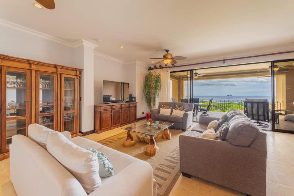 Malinche 422B- Ocean view condo at Reserva Conchal House in Guanacaste Province