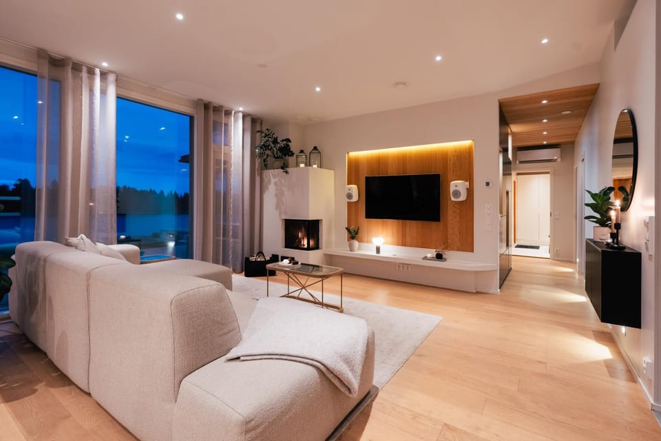 TV and multimedia, Living room