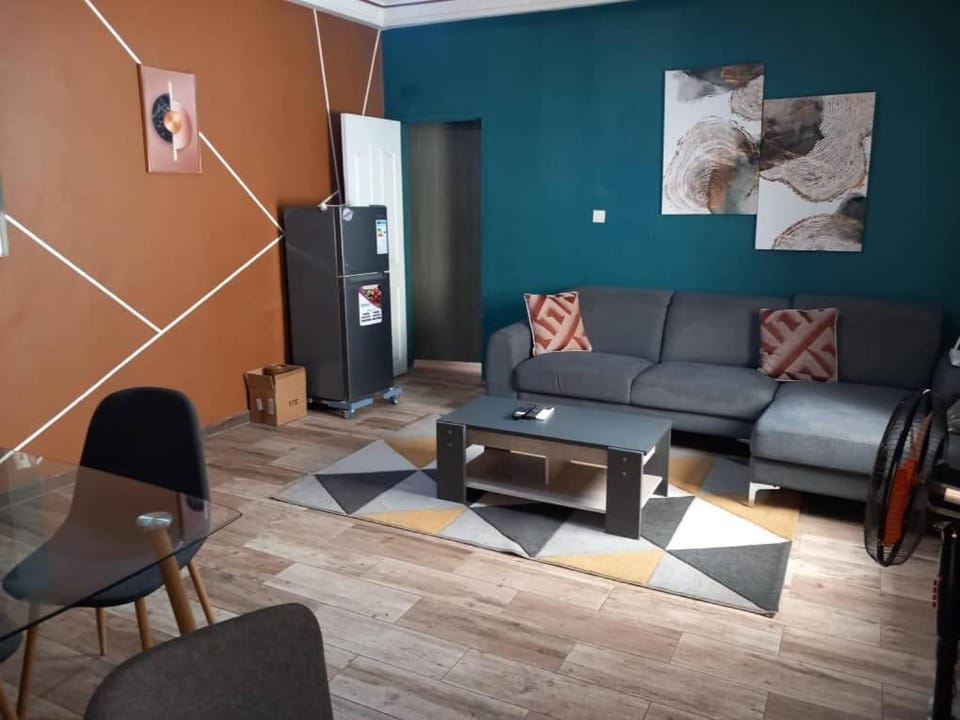 Appartement zone b Apartment in Dakar