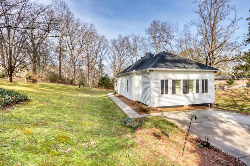 Historic Home Walk to Downtown & Wedding Venues House in Georgia