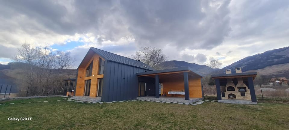 Cabana Tei-Tei House in Cluj County