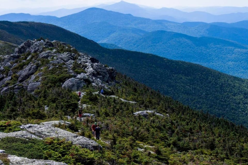 2BR Suite at Smuggler's Notch with sauna hot tub arcade & river Apartment in Cambridge